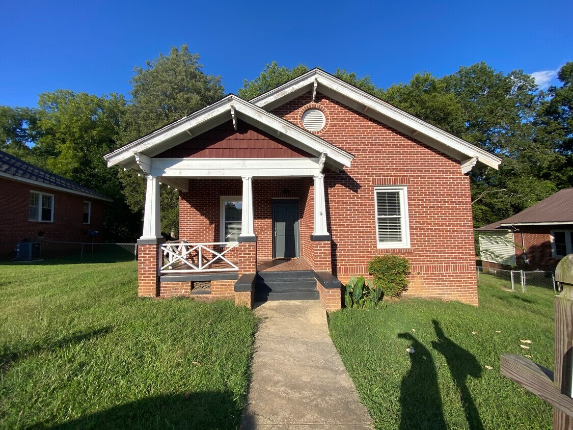 Foto principal - 207 Spring St