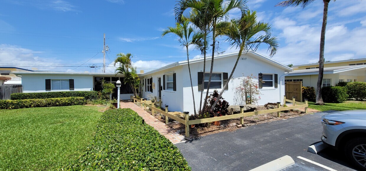 1617 SE 4th St, Deerfield Beach, FL 33441 Apartments 1617 SE 4th St