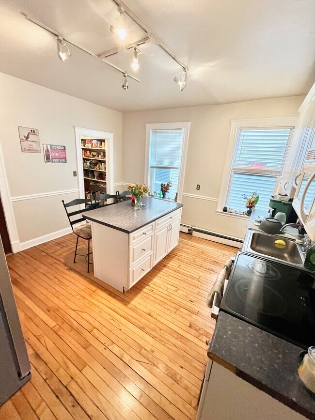 Foto del edificio - 19 Sachem St