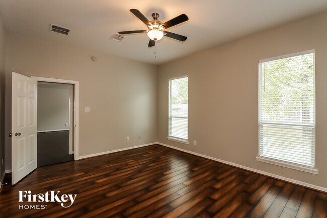 Foto del edificio - 1023 Casting Springs Way