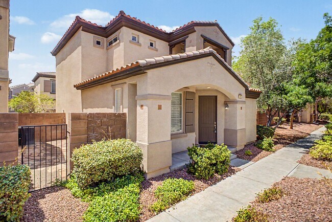 Building Photo - Guard gated home in the heart of Summerlin!