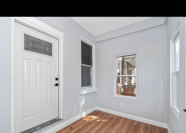 Foto del edificio - 2305 N Monroe St