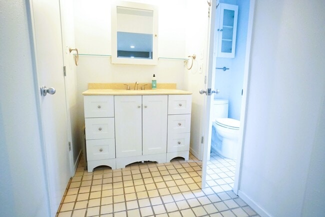 Foto del edificio - 6008 Inwood Dr