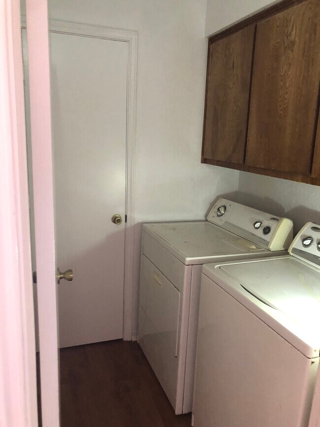 Foto del edificio - 309 Shady Grove Dr