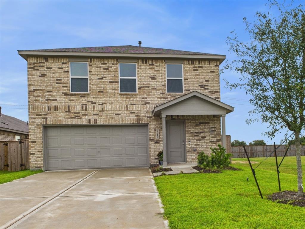 Foto principal - 2919 Summer Breeze Wy