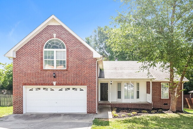 Building Photo - 151 Braxton Ln E