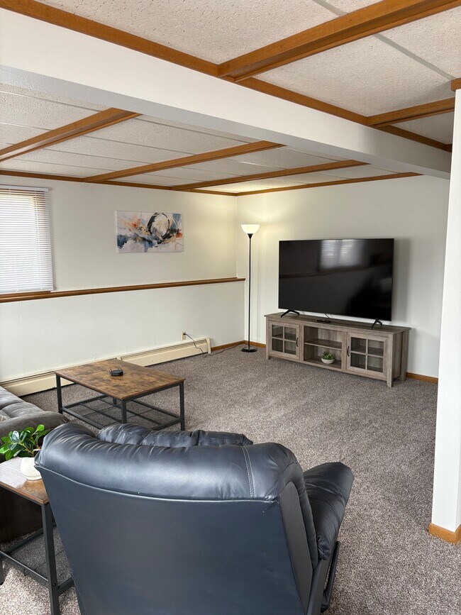 Foto del edificio - 4-6 27th Ave SW