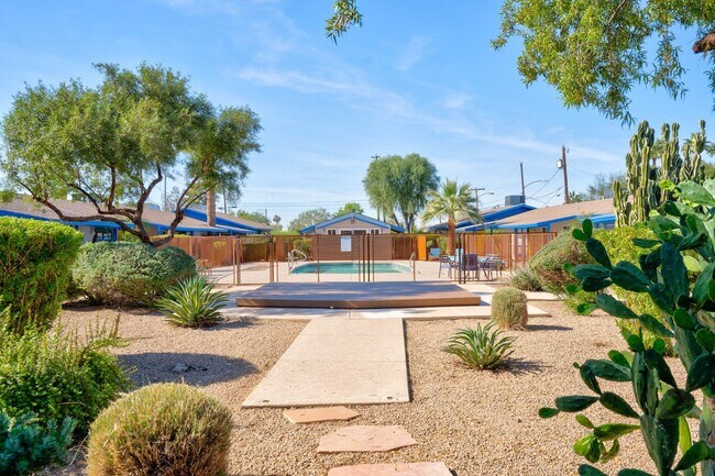 Building Photo - 4312 N 12th St