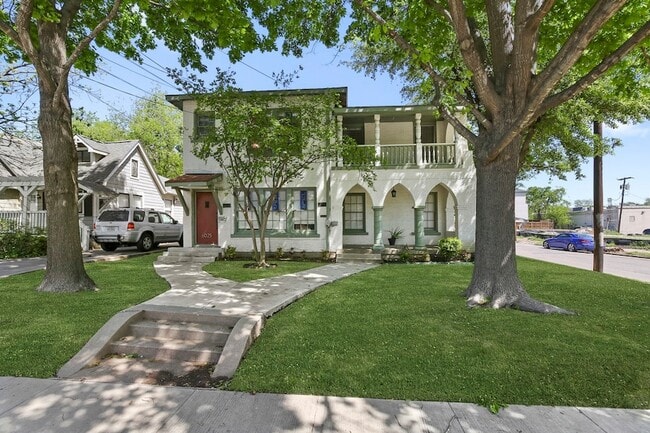 Photo - 6025 Lewis St Apartment