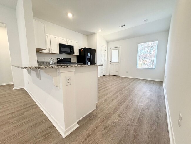 Building Photo - ***3705 N. Carmine Drive***