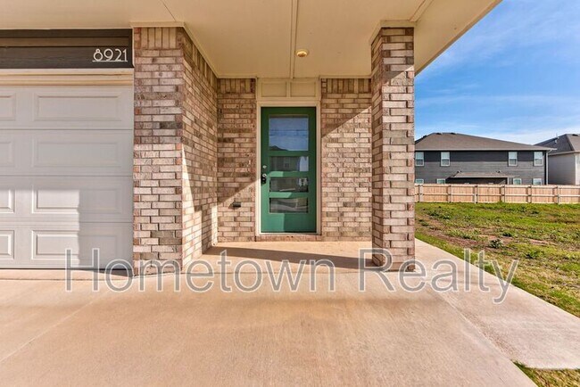 Foto del edificio - 8921 NW 109th Terrace