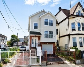 Building Photo - 408 Ellison St
