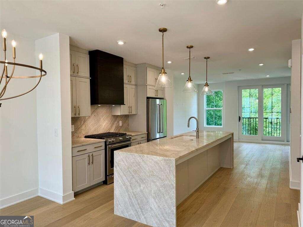 Foto principal - 230 New St