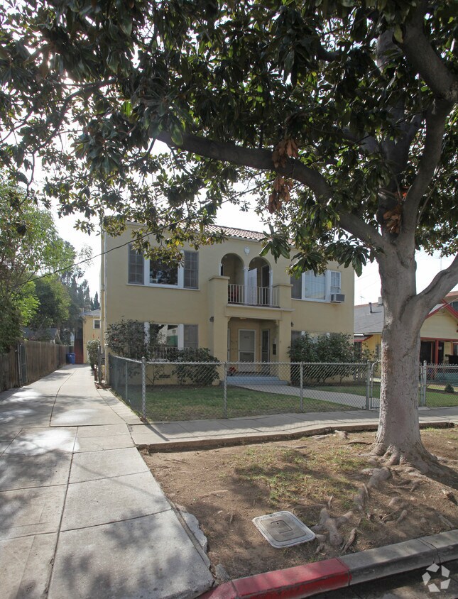 Building Photo - 5212 Lexington Ave