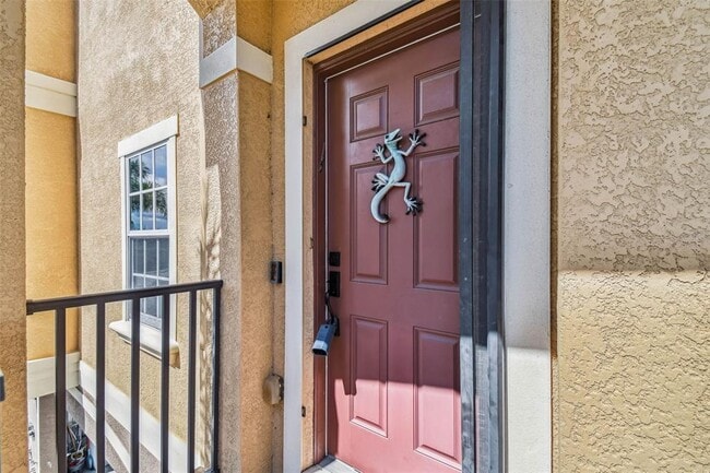 Building Photo - 6533 Channelside Dr