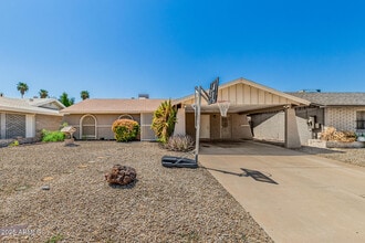Building Photo - 2955 W Wagoner Rd