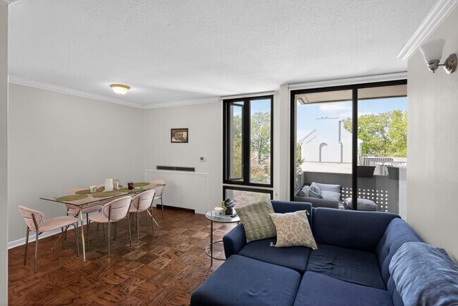 Foto del edificio - 429 N St SW