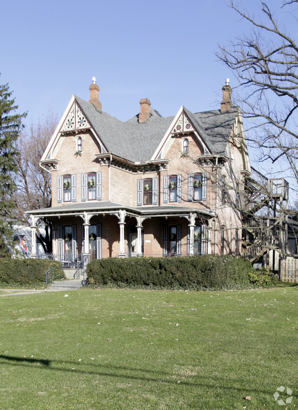 Primary Photo - Paradise, Lancaster County | 6-Unit