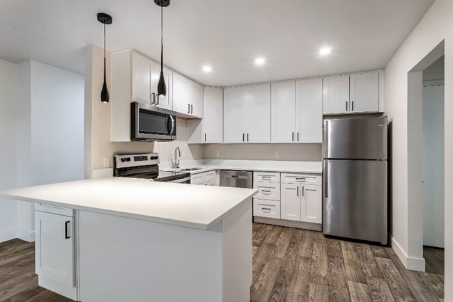 Foto del edificio - 172 W Clinton Ave