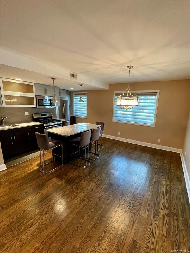 Foto del edificio - 133-09 Rockaway Beach Blvd