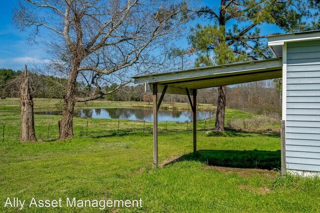 Building Photo - 3 br, 1 bath House - 3806 Bledsoe Rd.
