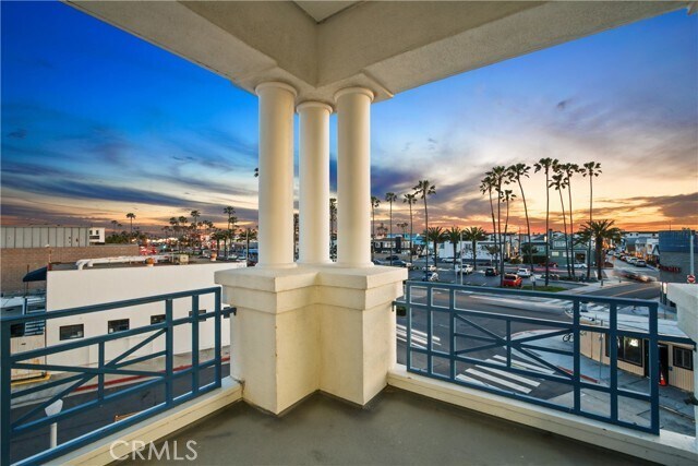 Building Photo - 2600 Newport Blvd