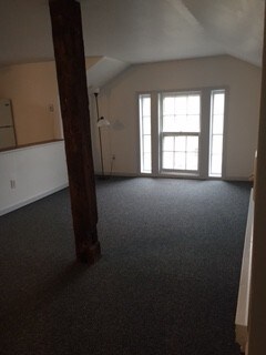 Foto del edificio - 46 W Main St