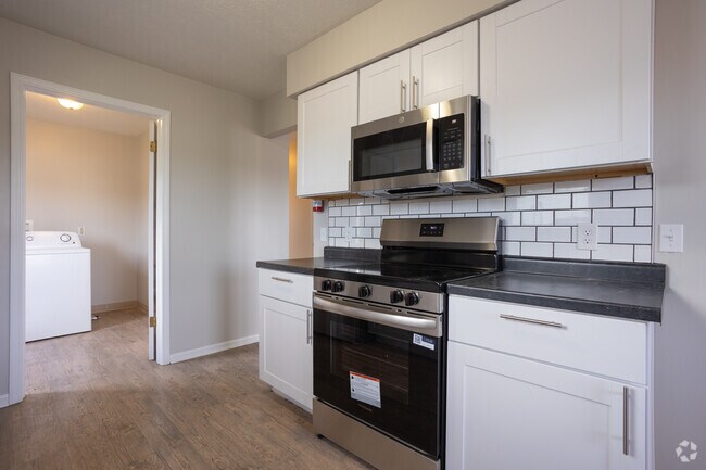 2 habitaciones, 1 baño - 800 pies cuadrados - Cocina - Country Ridge Apartments
