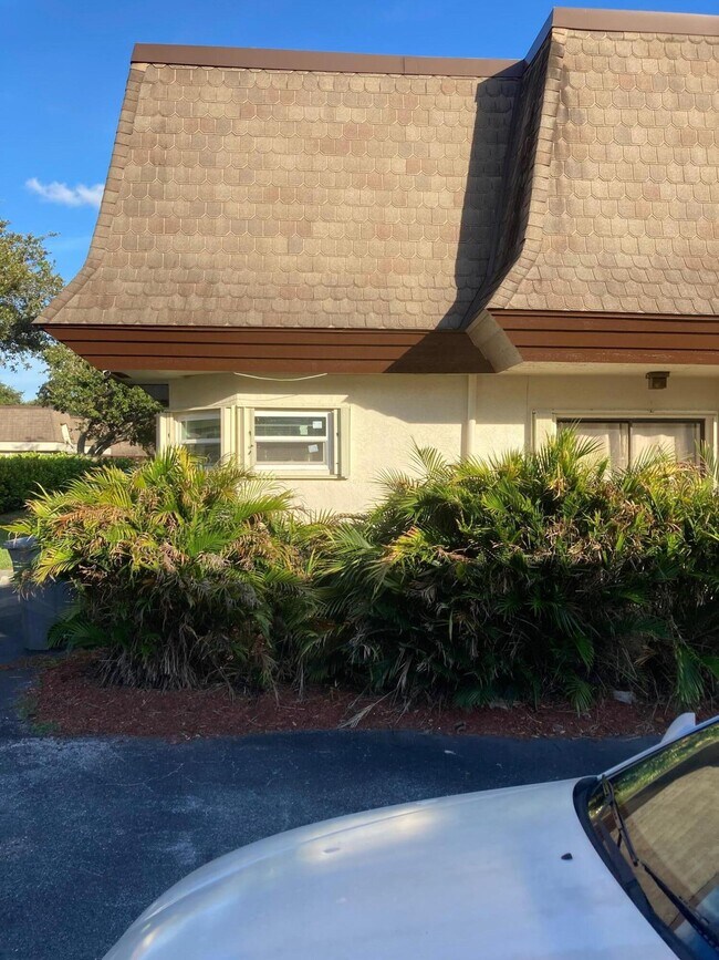 Foto del edificio - 9375 SW 61st Way