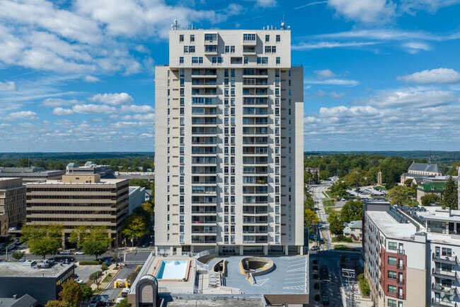 Building Photo - 28 Allegheny Ave