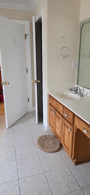 Building Photo - 4575 Riverside Dr SW