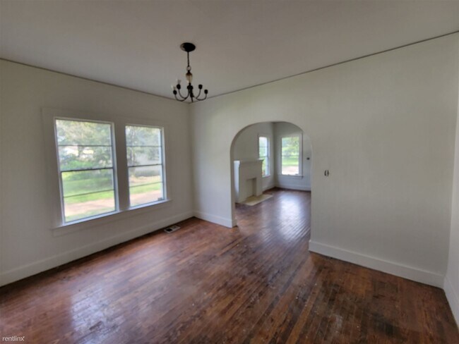 Building Photo - 3 br, 1 bath House - 3717 Downing Street