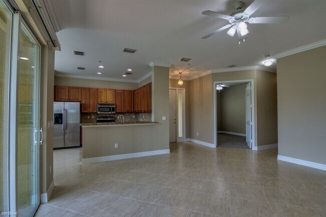 Foto del edificio - 3 br, 2 bath Condo - 6513 Monterey Point