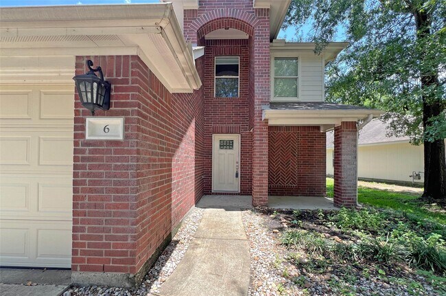 Foto del edificio - 6 Thicket Grove Pl