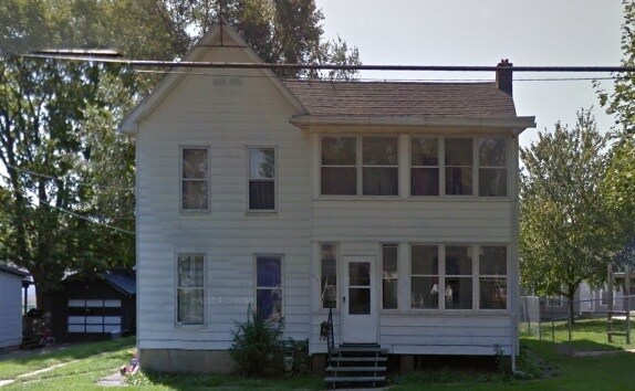 Primary Photo - 525 E Wyandotte St