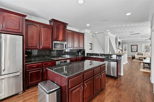 Foto del edificio - 3453 Howell St