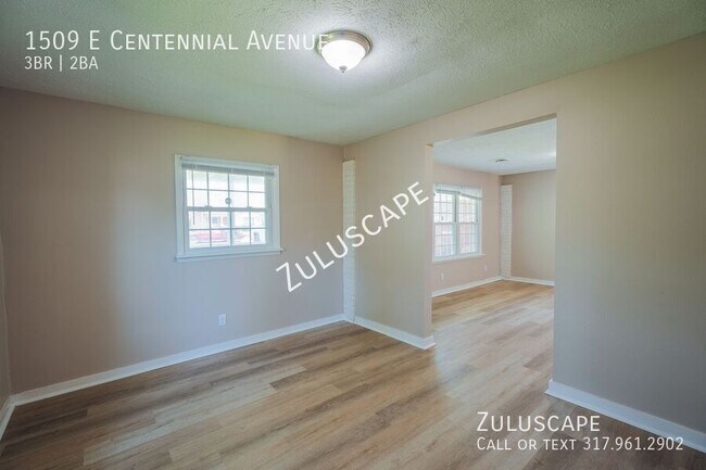 Foto del edificio - 1509 E Centennial Ave