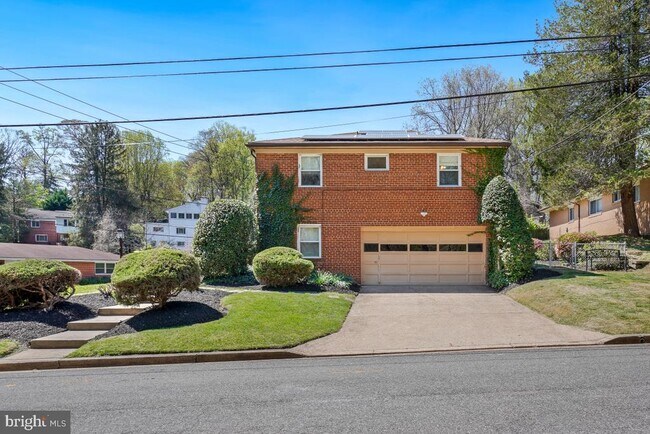 Foto del edificio - 1801 Primrose Rd NW
