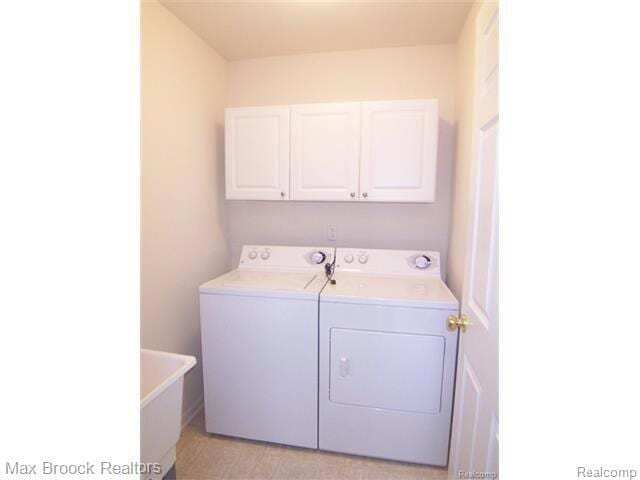 Building Photo - 5295 Brookemonte Cir