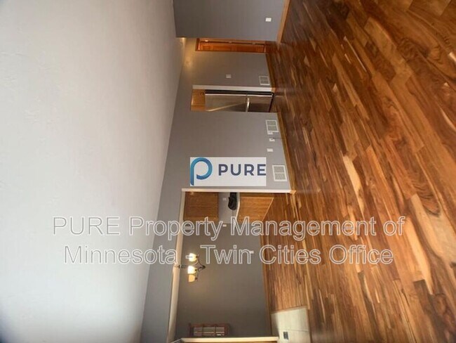 Foto del edificio - 2964 Center Rd SW