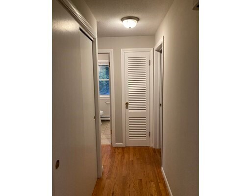 Building Photo - 65 Delmore St