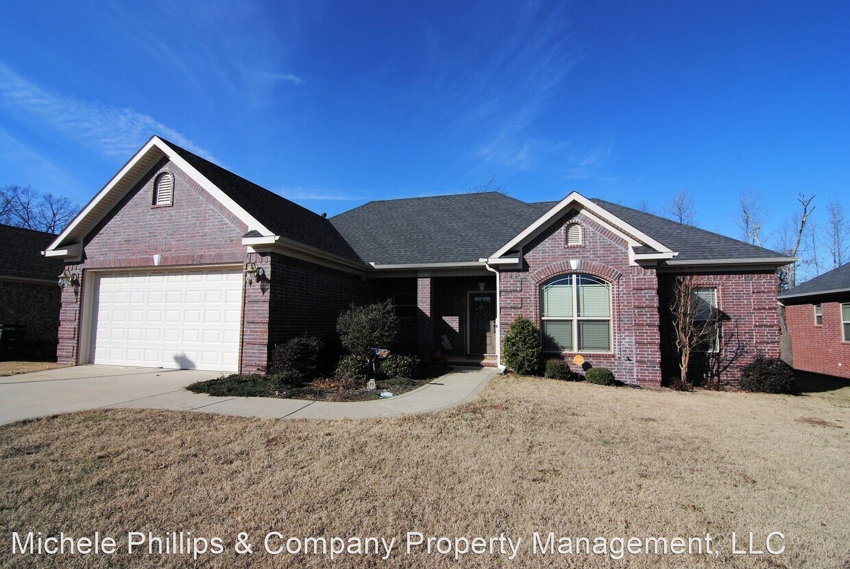 Foto principal - 4 br, 2 bath House - 1909 Airborn Drive