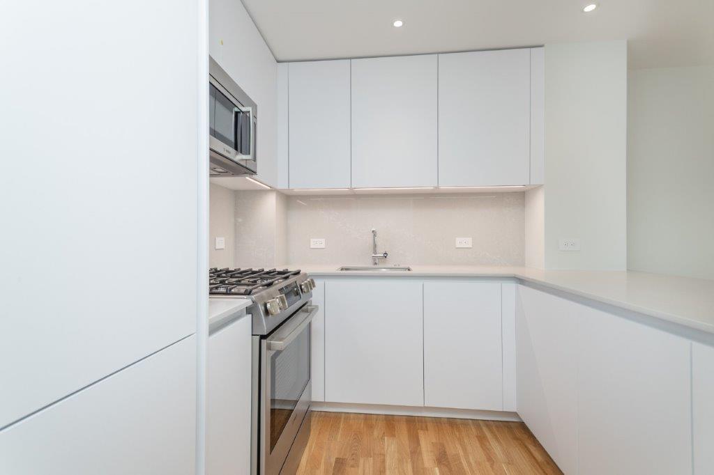 Foto principal - 1410 Columbia Rd