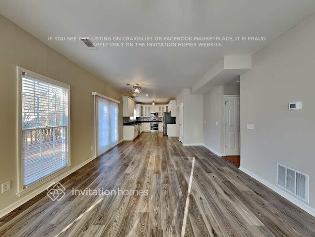 Foto del edificio - 3611 Forest Glen Trail