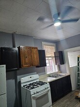 Building Photo - 459 Eichelberger St