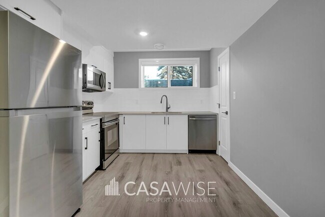 Photo du bâtiment - 9348-9154 154 St