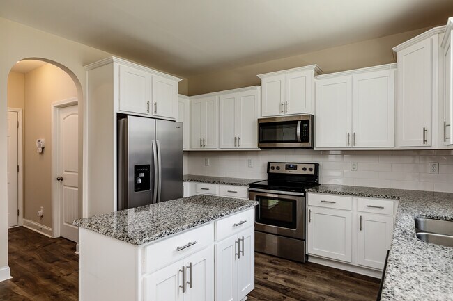 Foto del edificio - 290 Brentmoor Dr