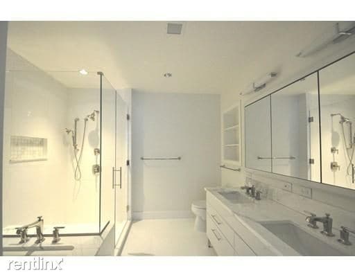 Building Photo - 22 Liberty Pl