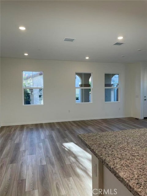 Building Photo - 8552 Midway Ln