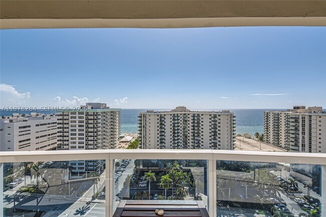 Foto del edificio - 3800 S Ocean Dr